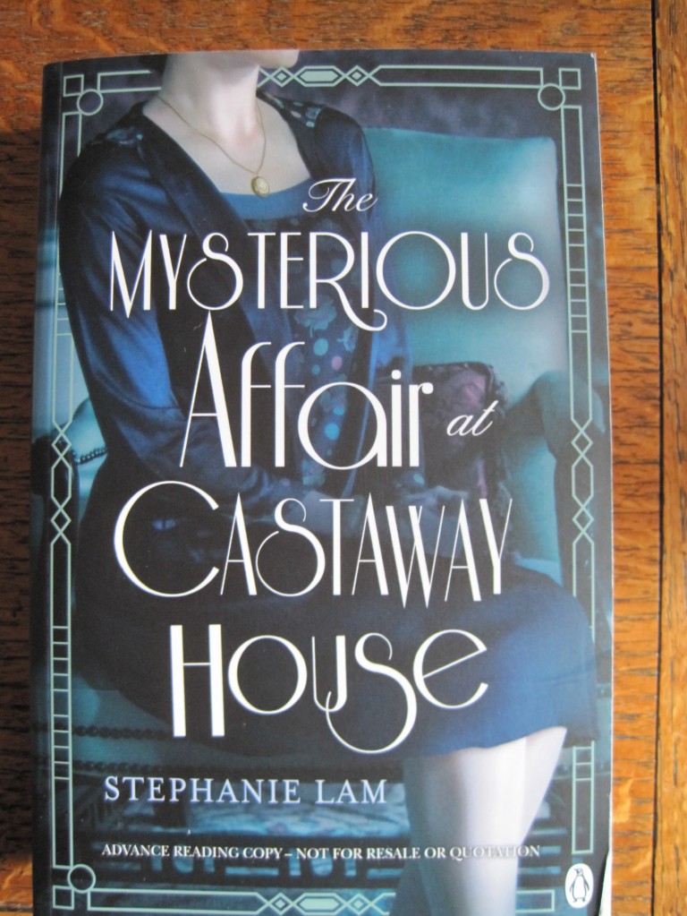 The very pretty and retro cover of The Mysterious Affair at Castaway House